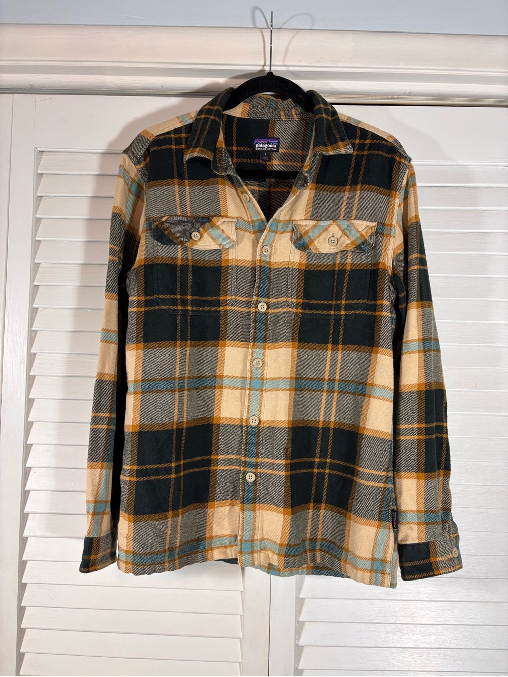 Patagonia Men's Long-Sleeved Fjord Flannel Shirt Plaid Yellow Black Small